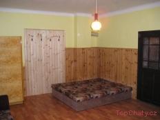 Chalupa ve Zlaté Olešnici ložnice
