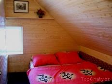 Privát pod vlekem ložnice