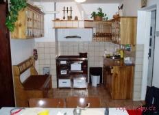 Chata ve Velkých Karlovicích kuchyň