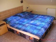 Apartmán Na Stráni ložnice