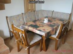 Apartmány U Zlaté stoky * * * jídelní kout