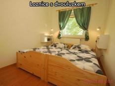 Apartmány Almberg * * * ložnice s dvoulůžkem