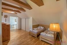 Pension Čížek ložnice apartmánu 1