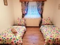 Penzion Babička Pokoj 5 lůžkový ( apartmánový, dva pokoje)