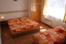 Vila Frymburk ložnice