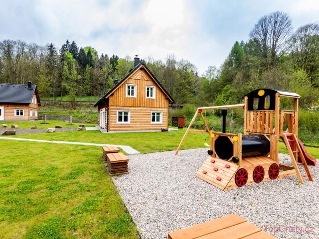 Chalupy Adršpach Dětské hřiště pro nejmenší