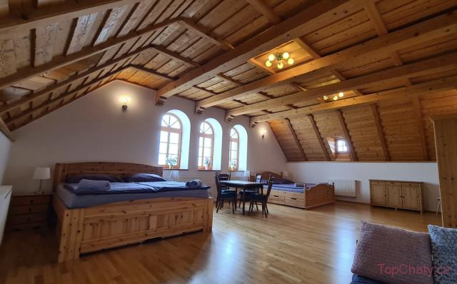 Chalupa Statek Kopanina 5L ložnice v 1. patře