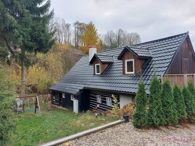 Roubenka u potoka Výprachtice 