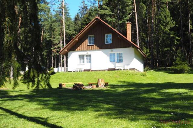 Chata Lojzovy paseky, Frymburk Chata Lojzovy paseky Dvojdomek 3+KK
