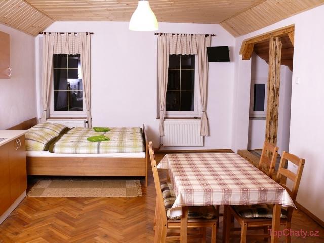 Penzion Jahoda ložnice 2