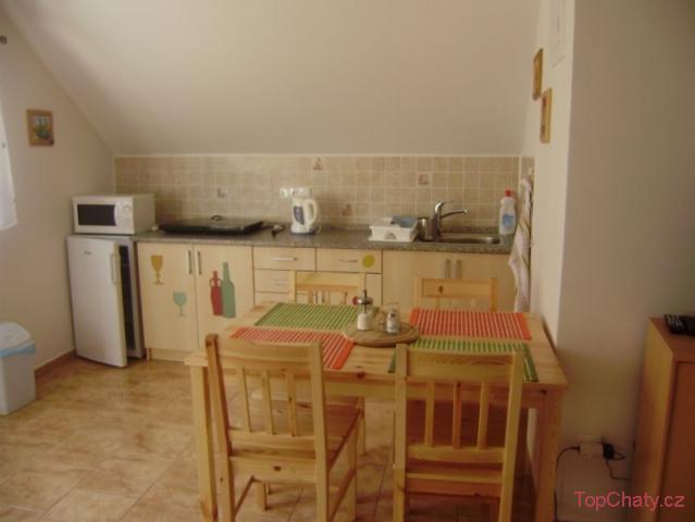 Apartmány Hlohovec kuchyň
