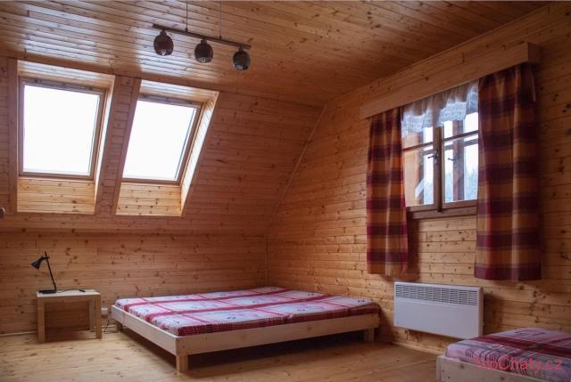 Roubenka Čachnov ložnice