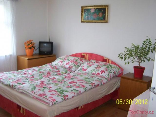 Chalupa Horní Skorošice ložnice