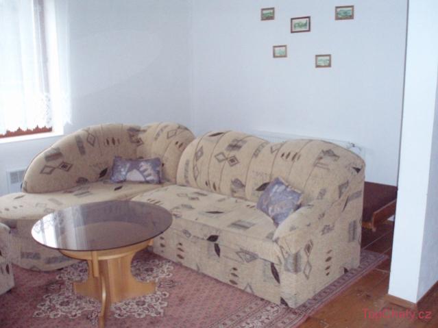 Chata RENATA u zámku Sychrov obýv. pokoj 2