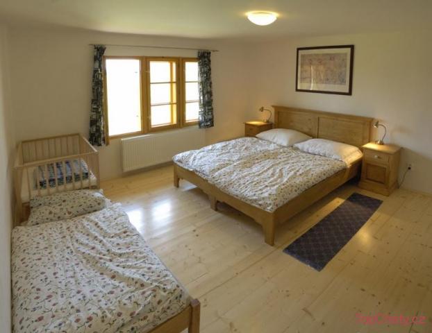 Apartmán Olšinská stodola ložnice