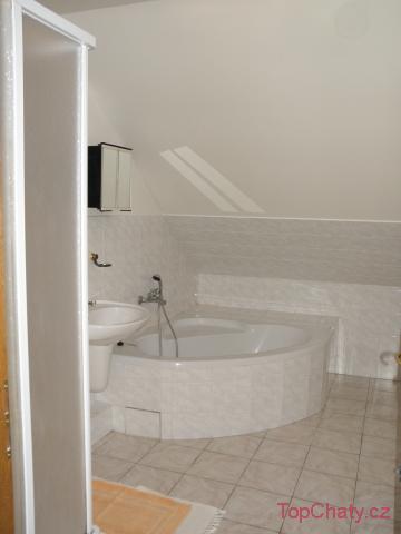 Apartmán Na Stráni koupelna