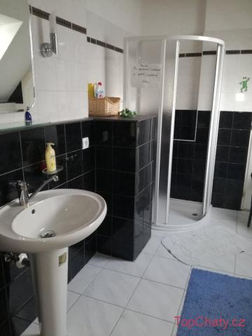 Apartmány pod Hradem Koupelna