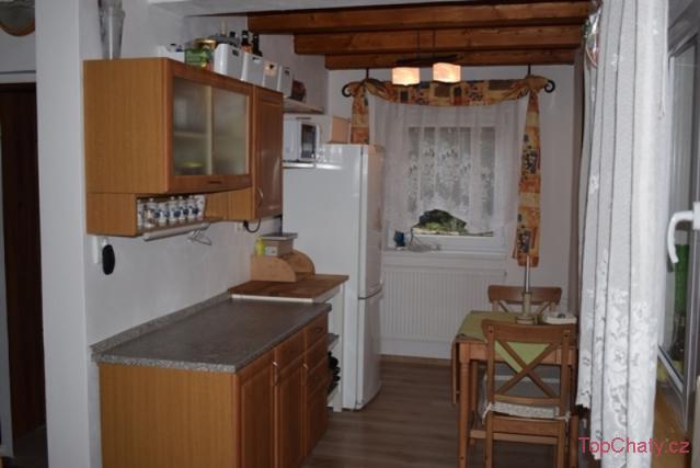 Chata u soutoku Kuchyňský kout
