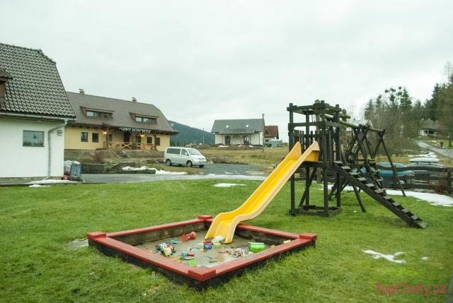 Chalupa Silverado hřiště