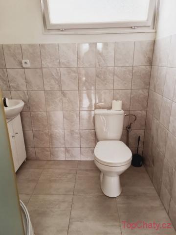 BUNGALOVY U RYBNÍKA 