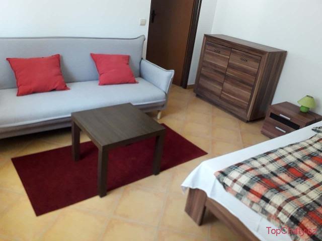 Apartmány u rybníka 