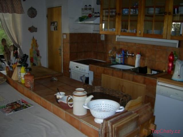 Chalupa České Petrovice kuchyň